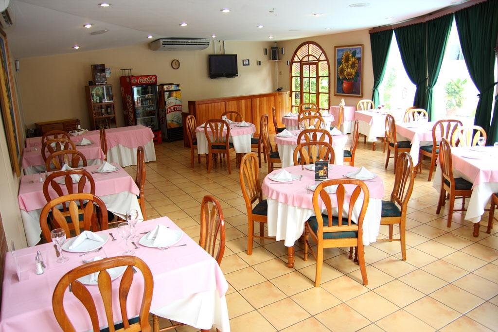 Hotel Mansion Teodolinda ماناجوا المظهر الخارجي الصورة
