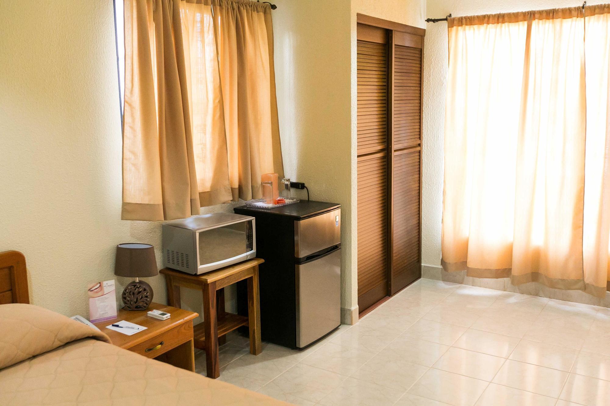 Hotel Mansion Teodolinda ماناجوا المظهر الخارجي الصورة