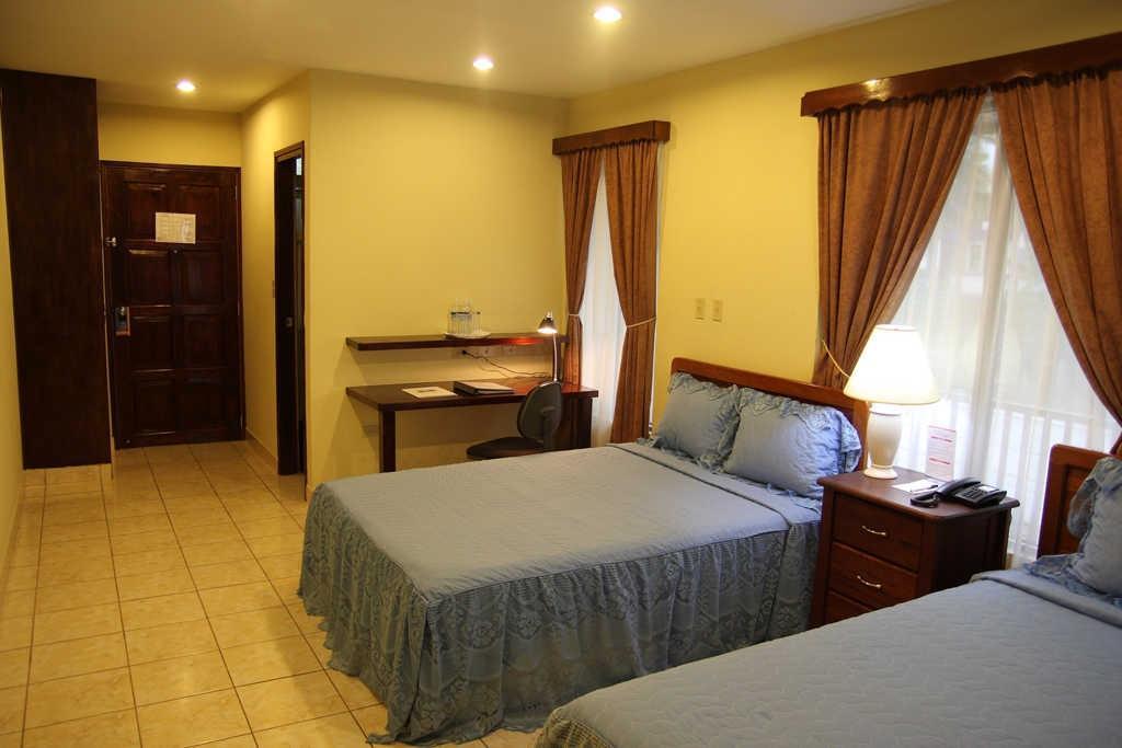 Hotel Mansion Teodolinda ماناجوا المظهر الخارجي الصورة