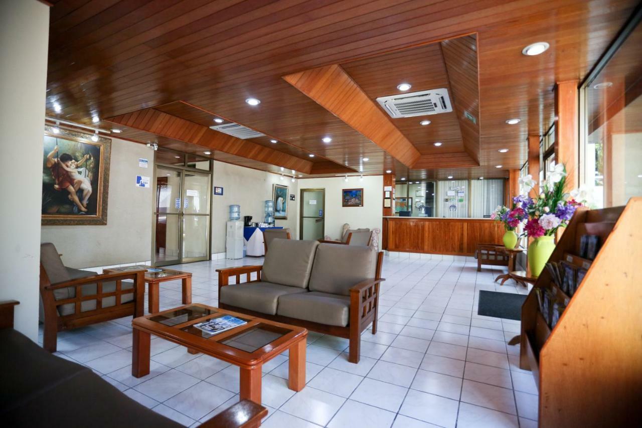 Hotel Mansion Teodolinda ماناجوا المظهر الخارجي الصورة
