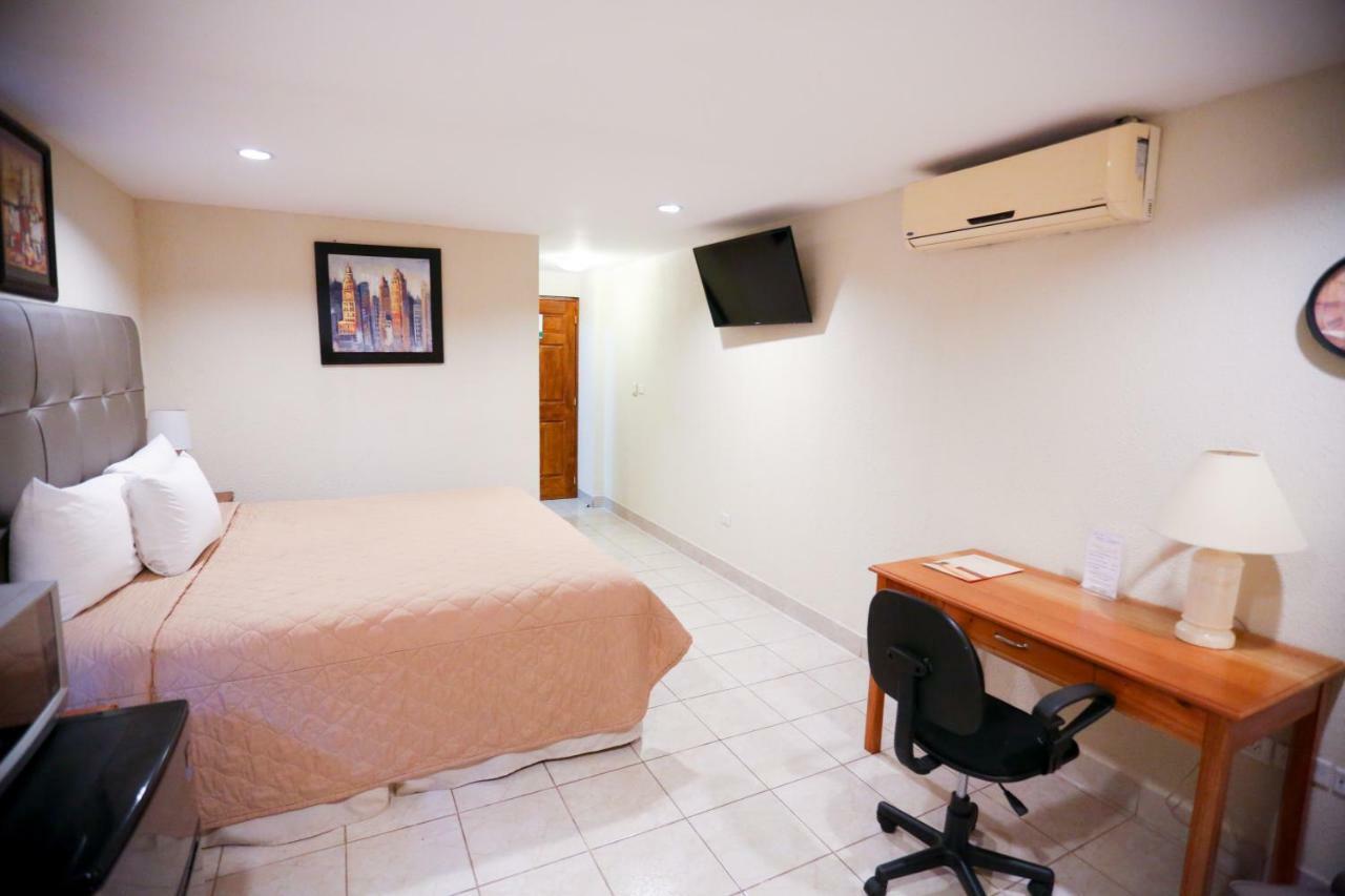 Hotel Mansion Teodolinda ماناجوا المظهر الخارجي الصورة