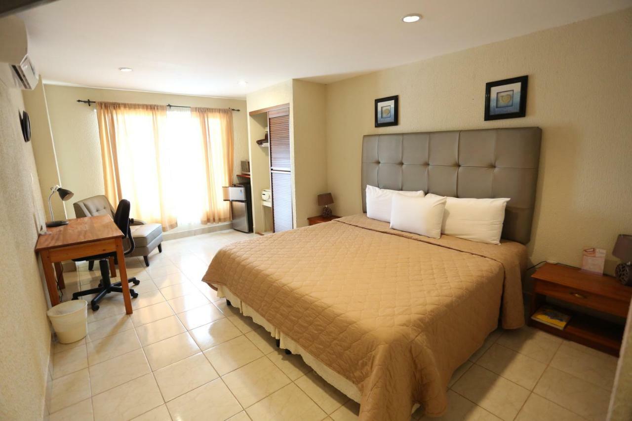 Hotel Mansion Teodolinda ماناجوا المظهر الخارجي الصورة