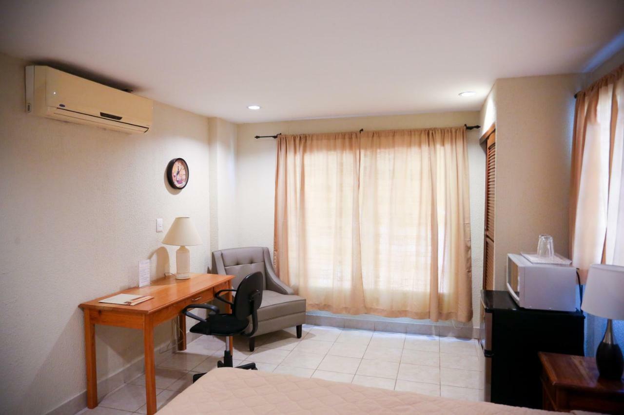 Hotel Mansion Teodolinda ماناجوا المظهر الخارجي الصورة