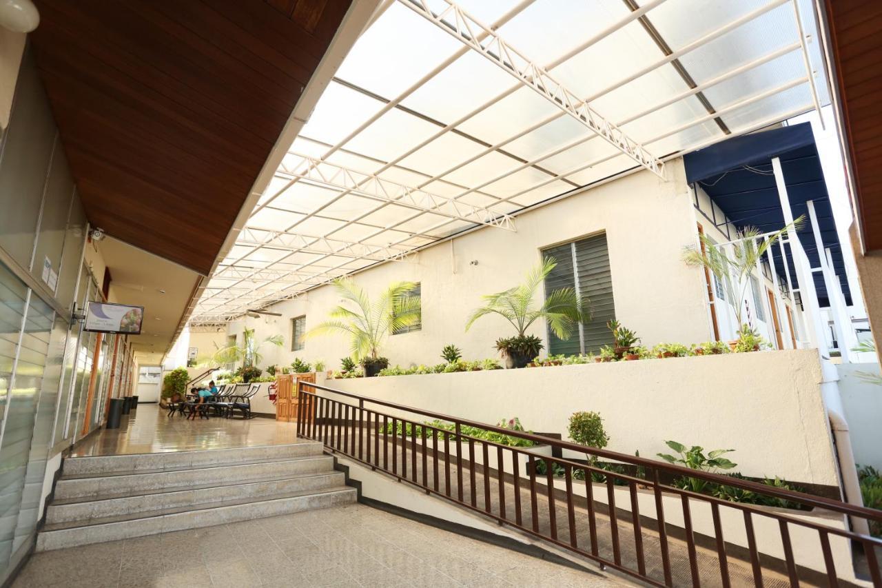 Hotel Mansion Teodolinda ماناجوا المظهر الخارجي الصورة